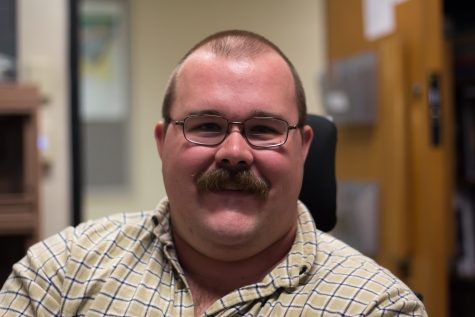 Professor Spotlight: Five Questions for Erik Larson, Ph.D.