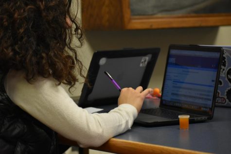 The Comenian’s Tips for Class Registration: How to Save Time, Money, and Energy