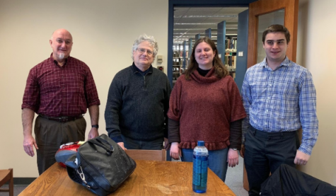 Pause for a Cause: Meditation Group Brings Students into the Present