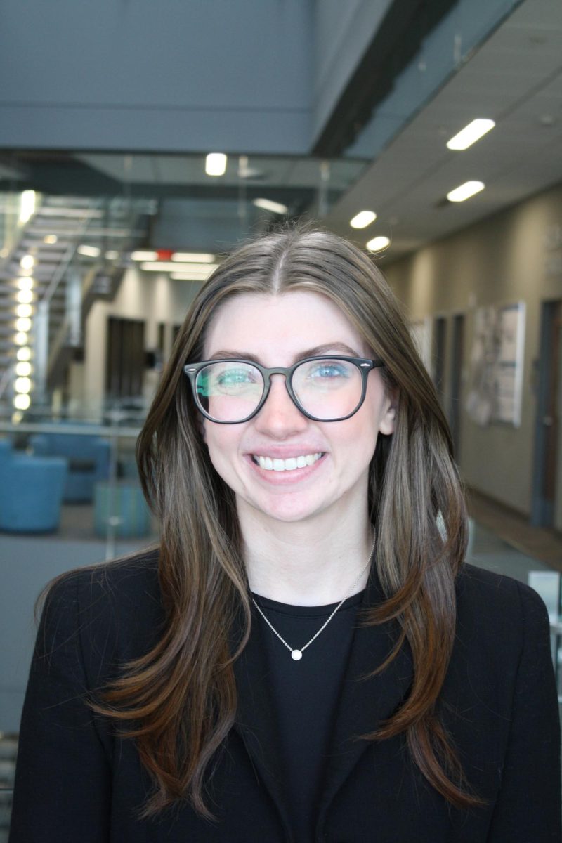 Headshot of Lola Offenback, Managing Editor.