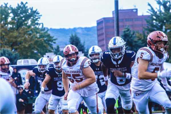 Photo by Lia Logaivau '28. Photo of Moravian and Muhlenberg football team members at Saturday, Sept. 7 home game.