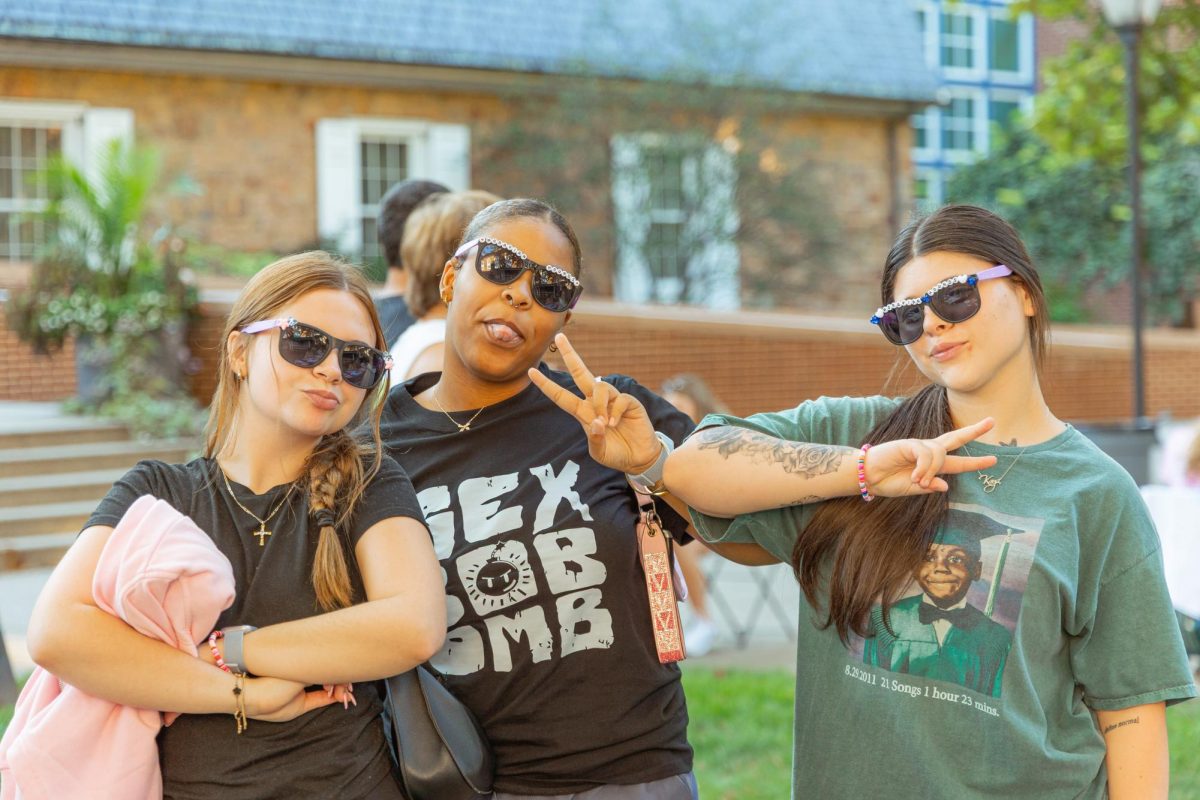 First year students at Houndfest.