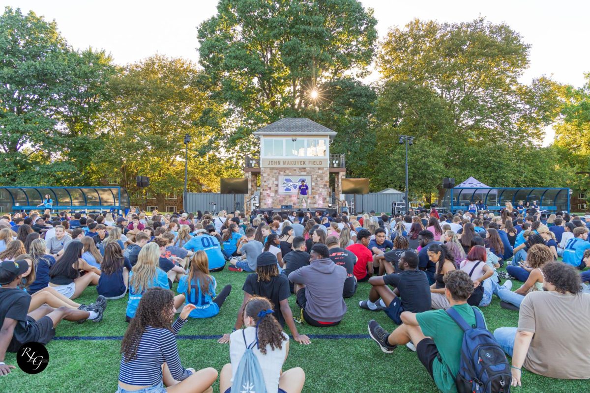 Students on Mak Field during Playfair.